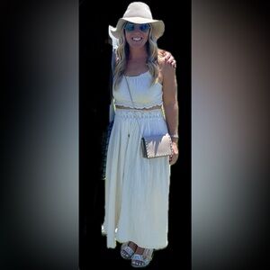 Jen’s Pirate Booty Cream Maxi Skirt Set